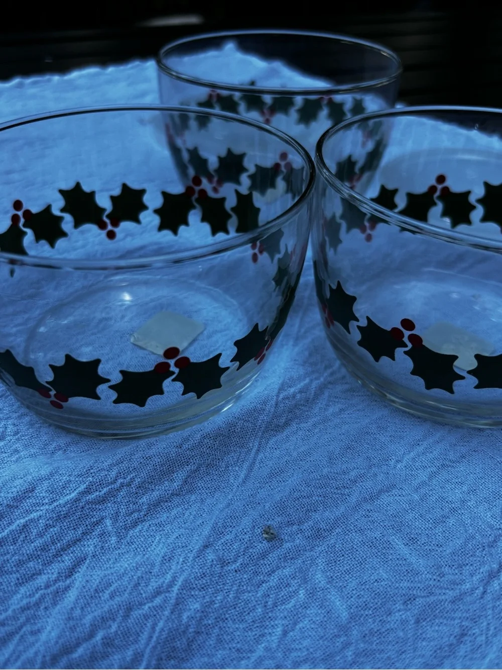 Crate & Barrel Holly Leaf Lidded Bowls 16.5 oz Lot of 3 Christmas